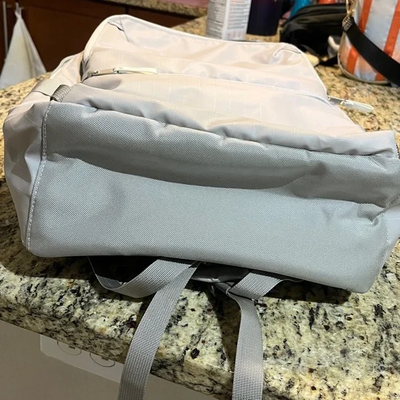 The North Face Base Camp Voyager Backpack 26 L - Picture 9 of 11